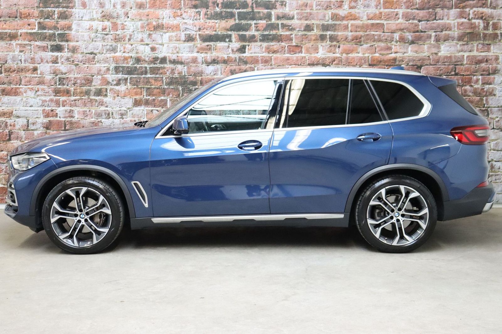 BMW X5 xDrive40i High Executive xLine automatik / Li imagem 3