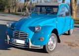 Citroën 2 CV - blaue Citroën 2 CV