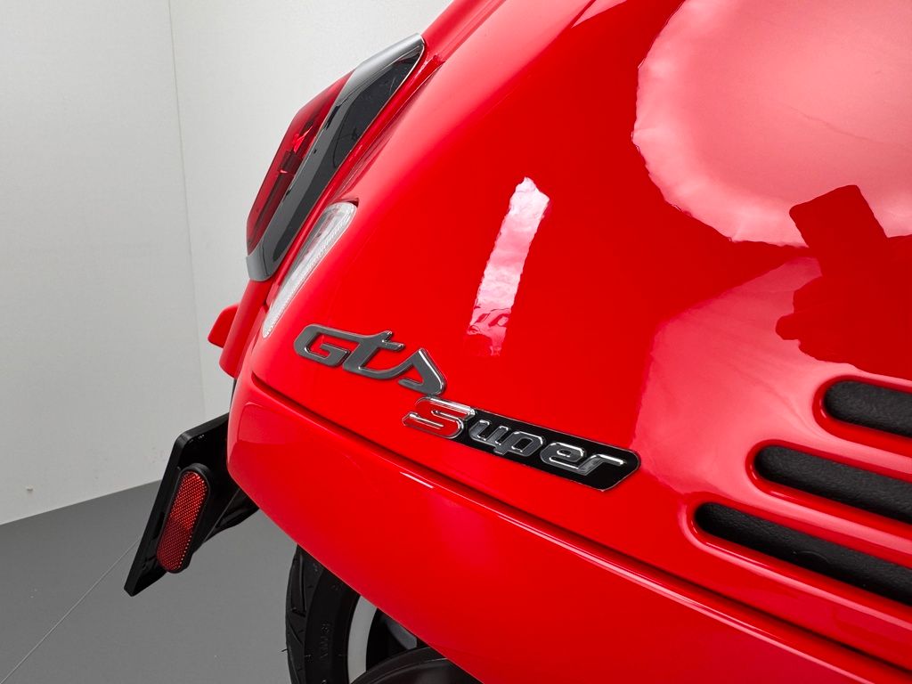 Fahrzeugabbildung Vespa GTS 300 SUPER HPE E5 *TOP-ZUSTAND