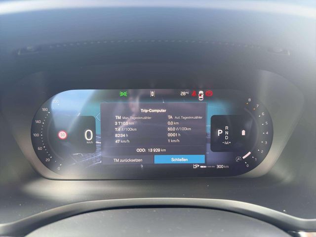 Volvo V60 Plus Dark B4 Mild-Hybrid Benzin*Head-Up*360 
