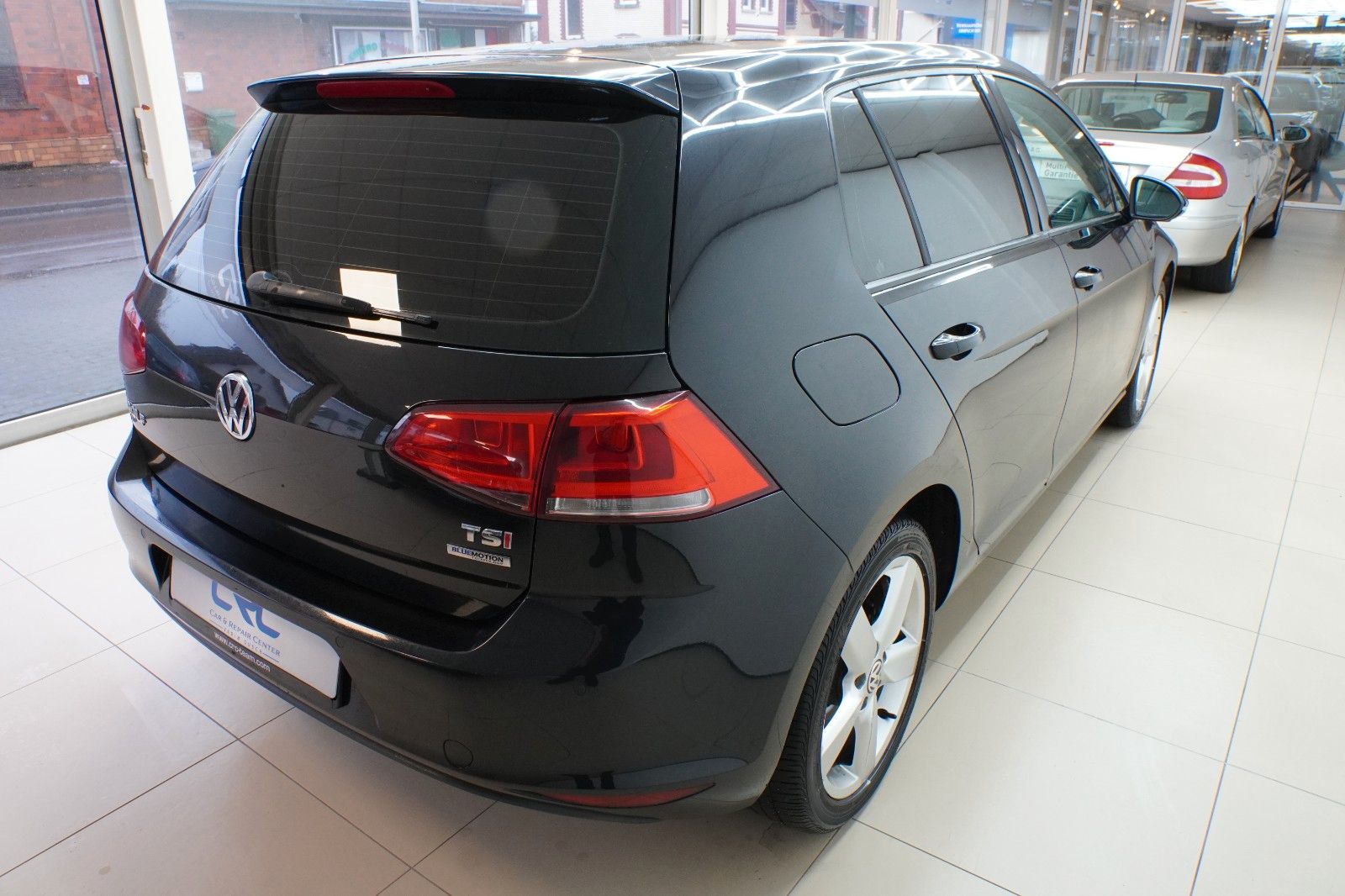 Fahrzeugabbildung Volkswagen Golf VII Lim. Comfortline BMT