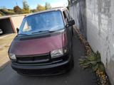 Volkswagen T4 Multivan, langer Radstand, Projekt Zwo Benzin - Volkswagen T4 Multivan aus 1992