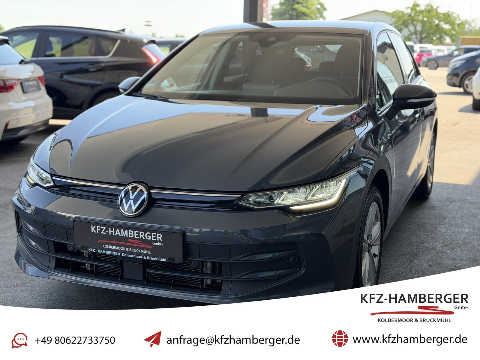 Volkswagen Golf VIII LIM. 1.5 TSI DSG ACC PDC SHZ LNKRDHZ