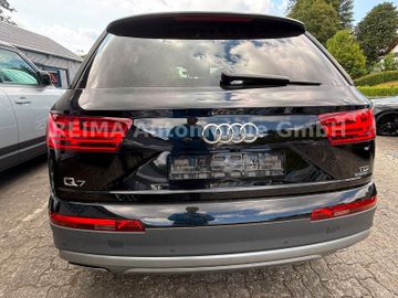 Audi Q7 - 3