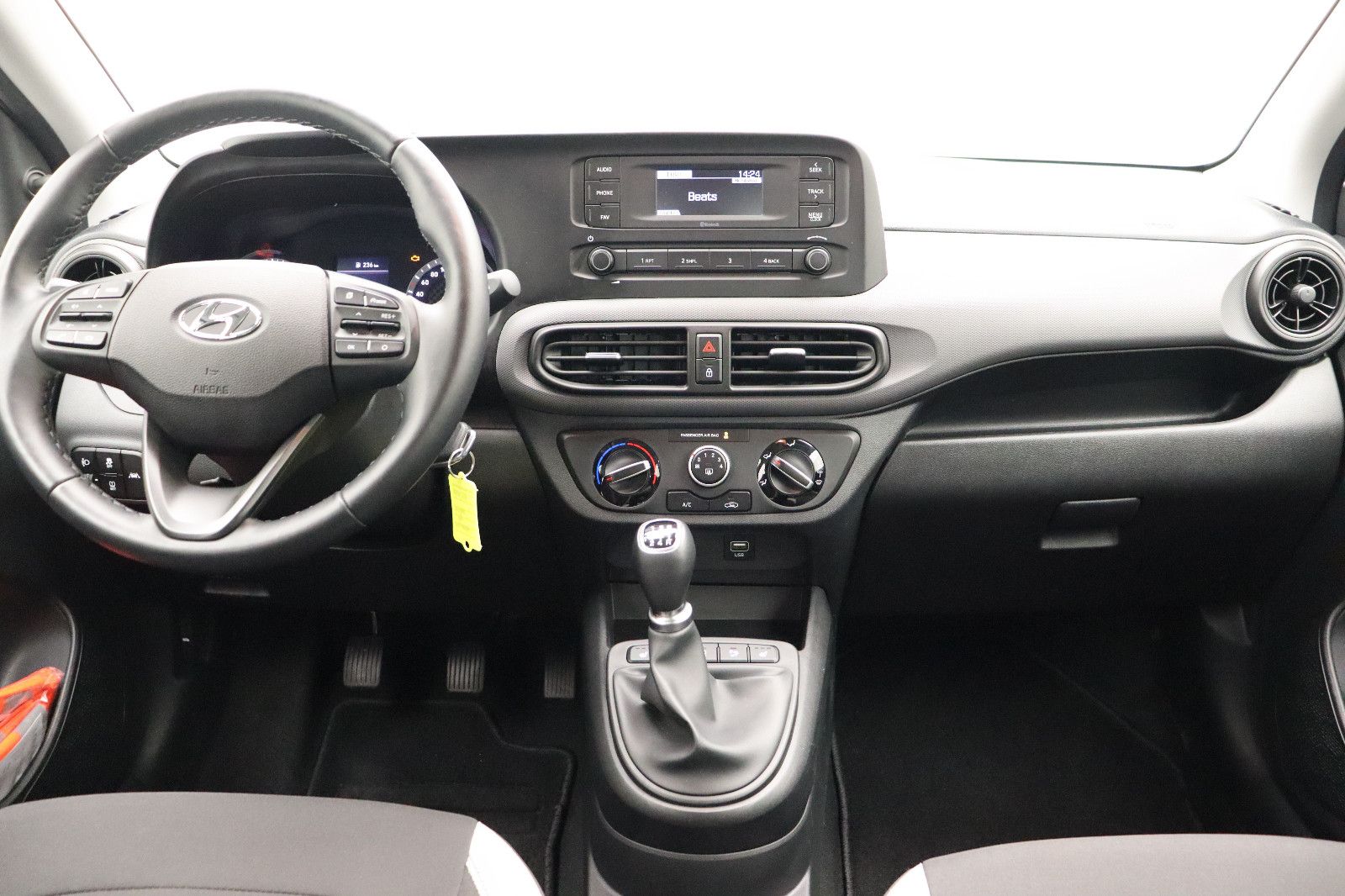 Fahrzeugabbildung Hyundai i10 Select SHZ LHZ LDA TEMPO