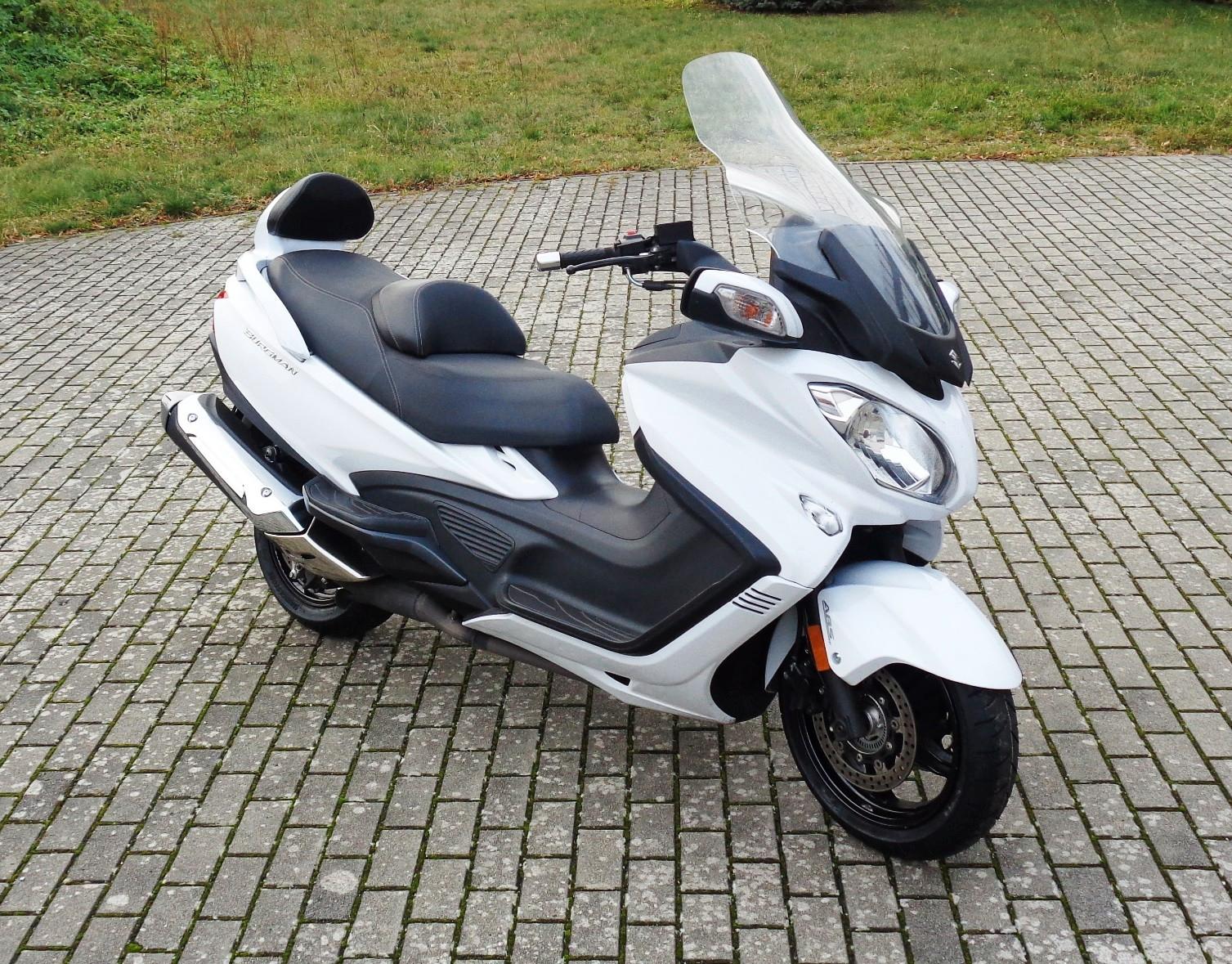 Suzuki AN 650 Burgman EXECUTIVE aus 1.Hand, Reifen neu!