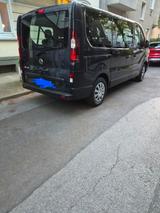 Nissan NV300 - graue Nissan NV300