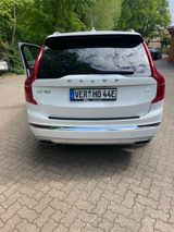 Volvo XC90 T8 Geartr. Recharge R-Design Expression... - Volvo: Firmenfahrzeug