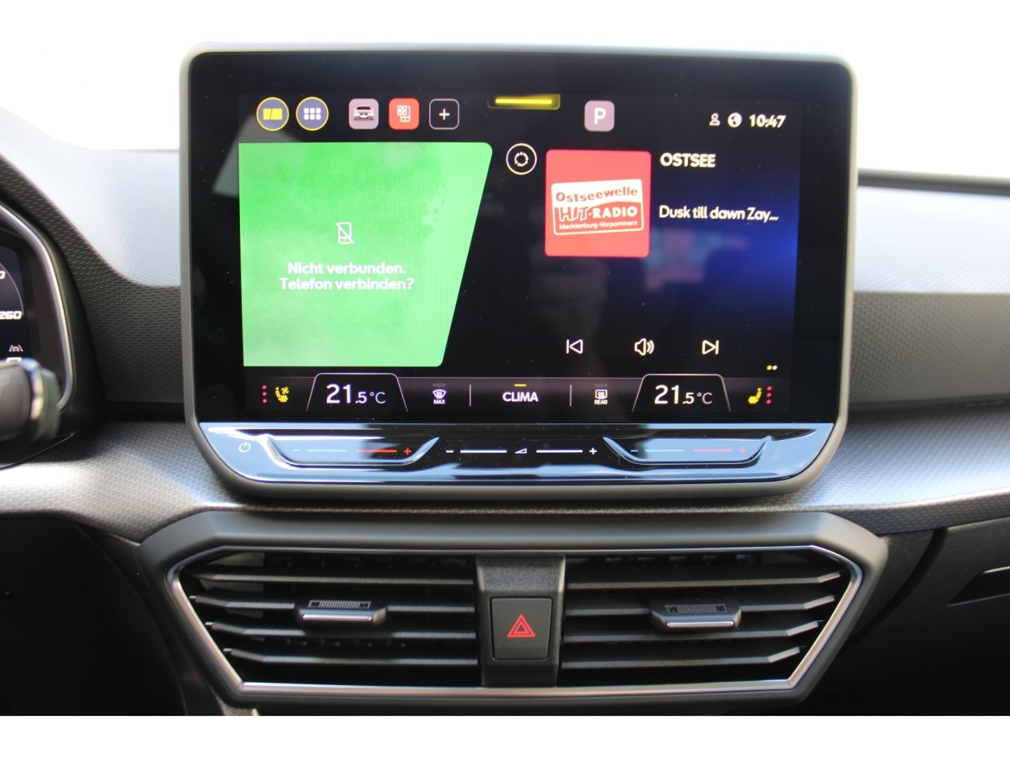 Fahrzeugabbildung SEAT Leon Sportstourer Style LED GRA WiPa RFK FullLin