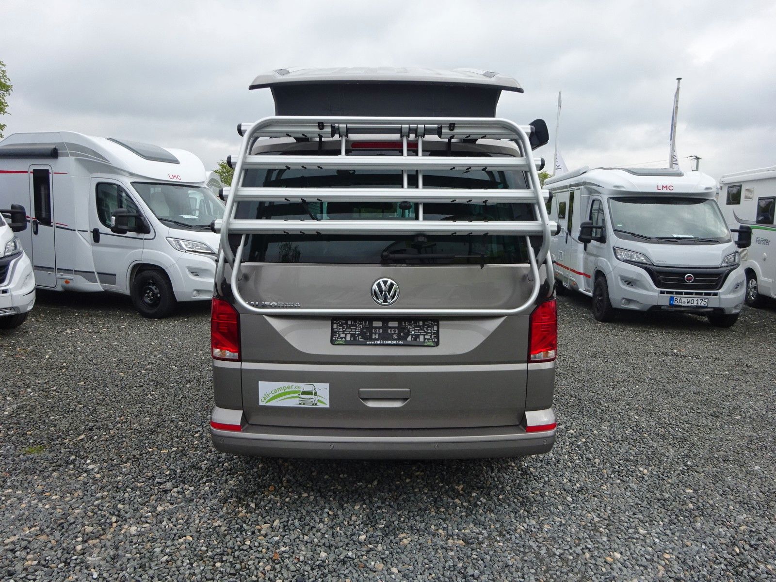 Volkswagen VW 6.1 California Beach Tour - Hagelschaden foto 6