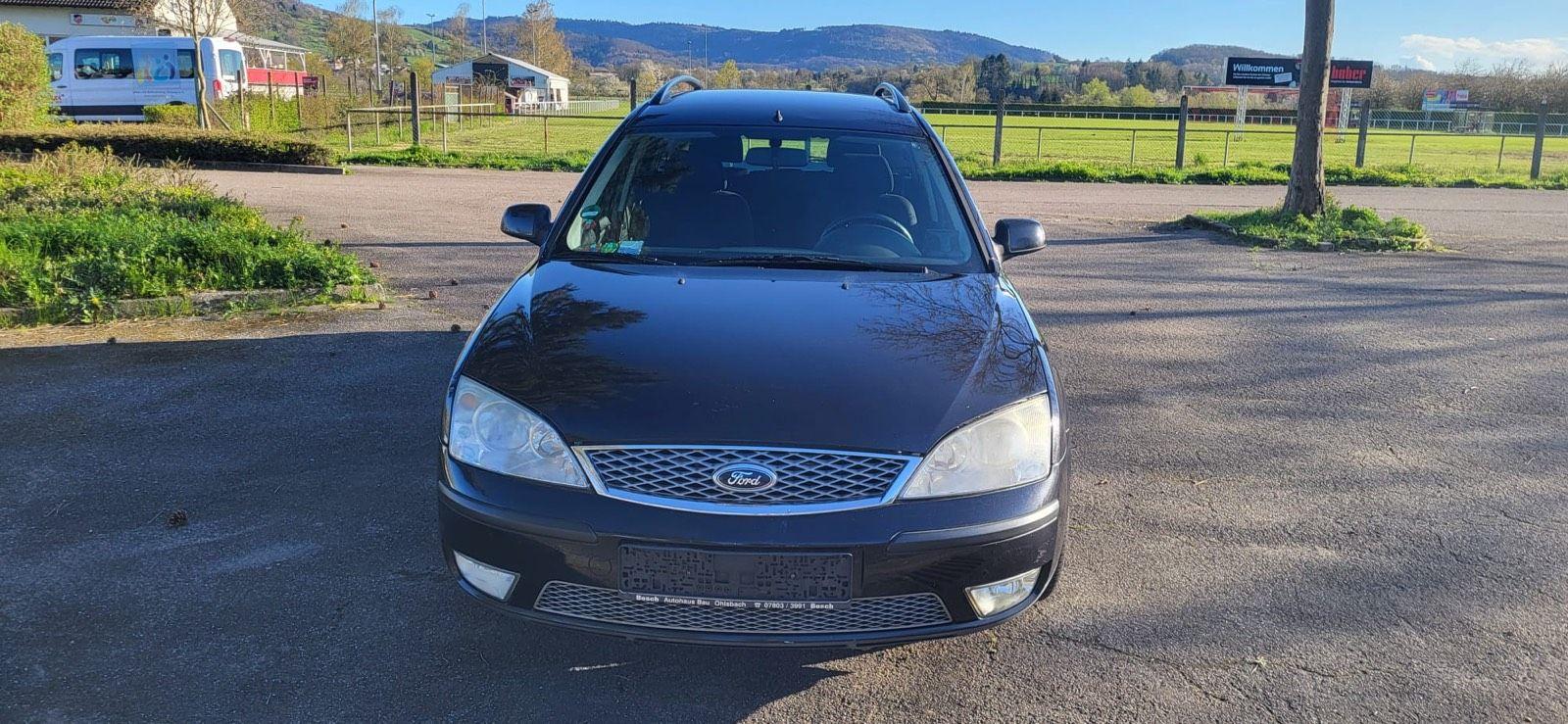 Ford Mondeo 2005 — вигляд ззаду