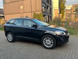 Volvo XC60 2.4D DRIVe Summum  - Volvo aus 2010: Geländewagen