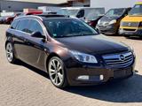 Opel Insignia Sport 2.0d 160PS - Automatik Pano Xenon - Opel Insignia: 160