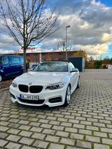 BMW M235i Cabrio - H&K / Navi / Alcantara  - mit Benzin-Antrieb: Alcantara, Cabrio, mit Klimaanlage