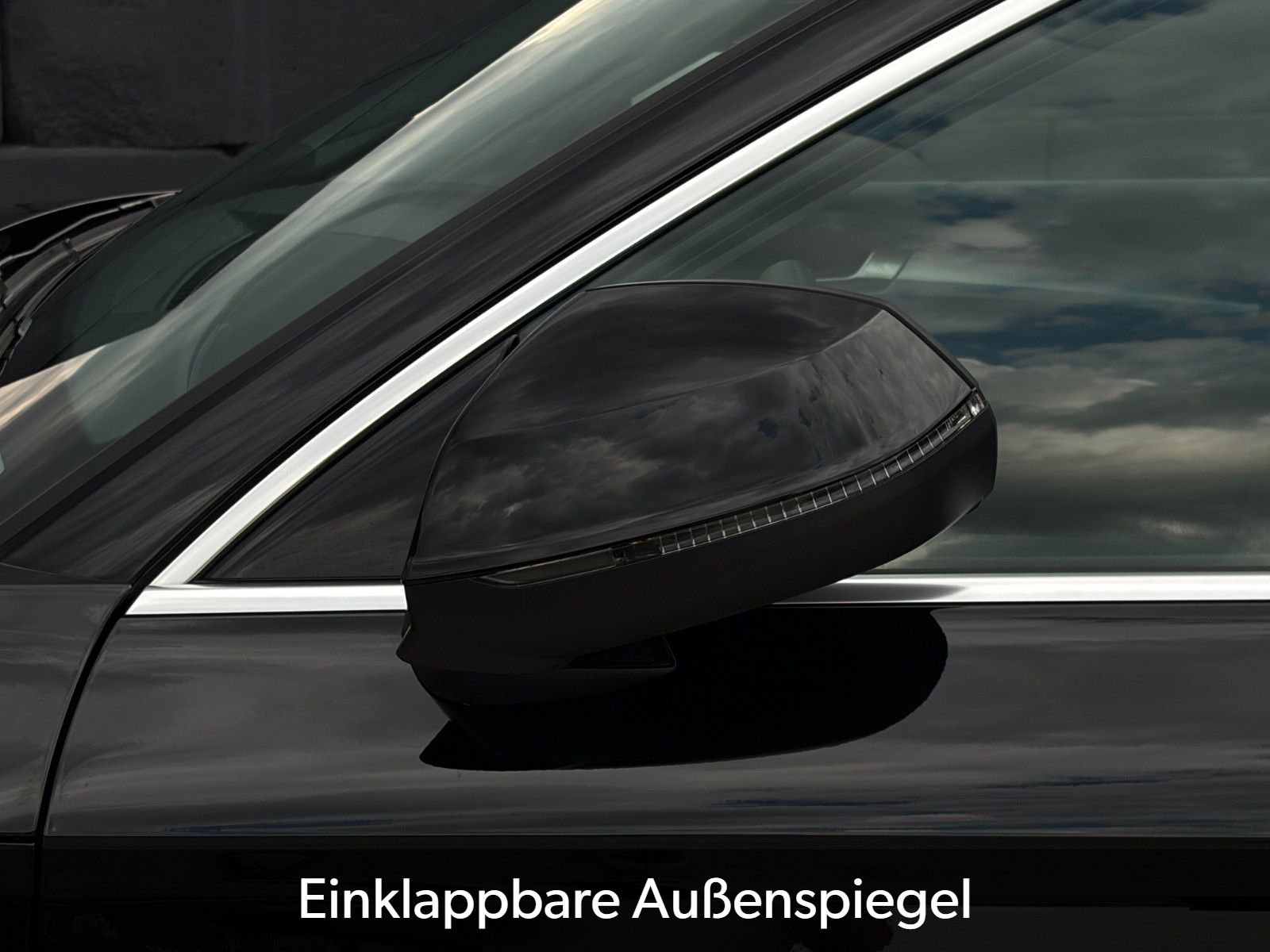 Fahrzeugabbildung Audi Q5 Sportback 40 TFSI quattro advan. AHK Matrix