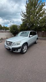 Mercedes-Benz Mercedes Glk 280 - Mercedes-Benz GLK 280 mit Benzin-Antrieb