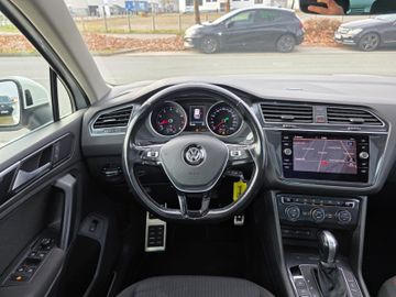 Volkswagen Tiguan - 11
