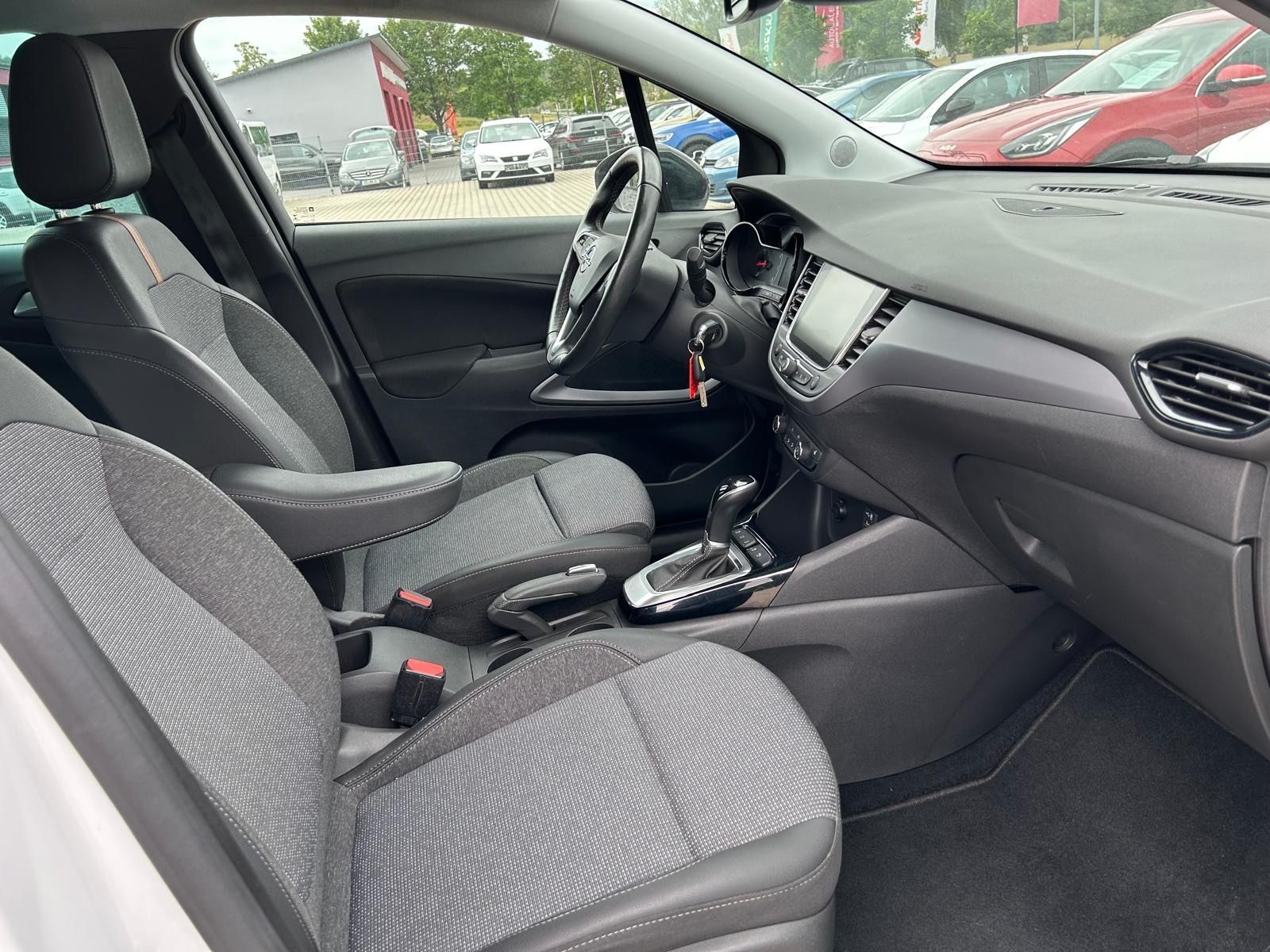 Fahrzeugabbildung Opel Crossland°Automatik°Kamera°1.Hand°LED°