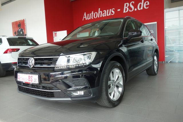 Volkswagen Tiguan Highline 4Motion,KameraNavLED,Panorama1Hd