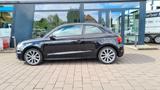 Audi A1 attraction S Line - Audi A1: Line