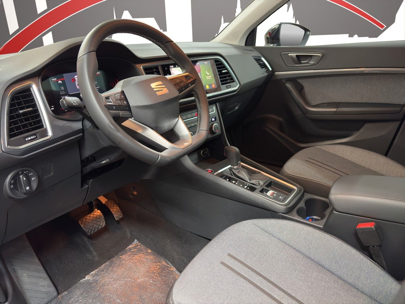 Fahrzeugabbildung SEAT Ateca 1.5 TSI Style DSG AHK/NAVI/ACC/AHZ/LHZ