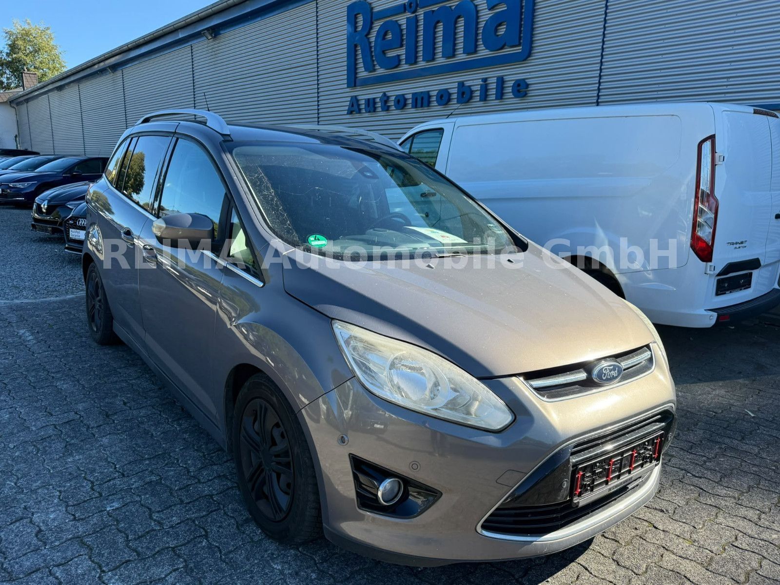 Fahrzeugabbildung Ford Grand C-Max Titanium, 110 KW, TÜV bis 07.2027