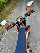 KTM 690 SMC R - KTM SM R