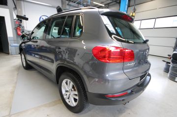 Volkswagen Tiguan - 6