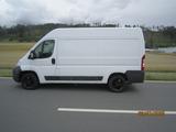 Peugeot 2.2 HDI L2H2 Klima AHK Regale CAM TÜV Neu - gebrauchte Peugeot Boxer aus dem Jahr 2013