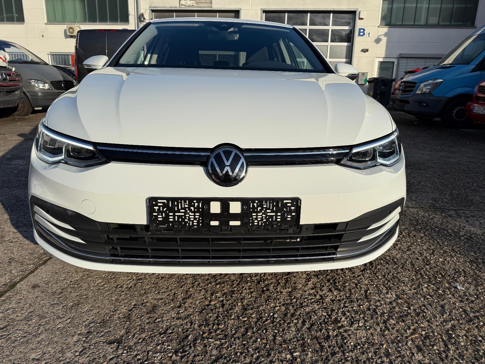 Volkswagen Golf VIII Lim. Move