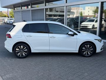 Volkswagen Golf - 4