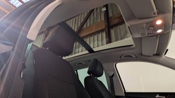 Volkswagen Tiguan - 10