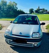 Renault Clio Initiale 1.4 16V Automatik Initiale - Renault Clio: Initial