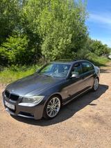 BMW 330i - - gebrauchte BMW 330 aus dem Jahr 2007