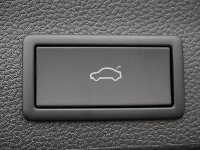 Ateca 2.0 TSI VZ 4Drive NAVI AHK ACC LED 360°