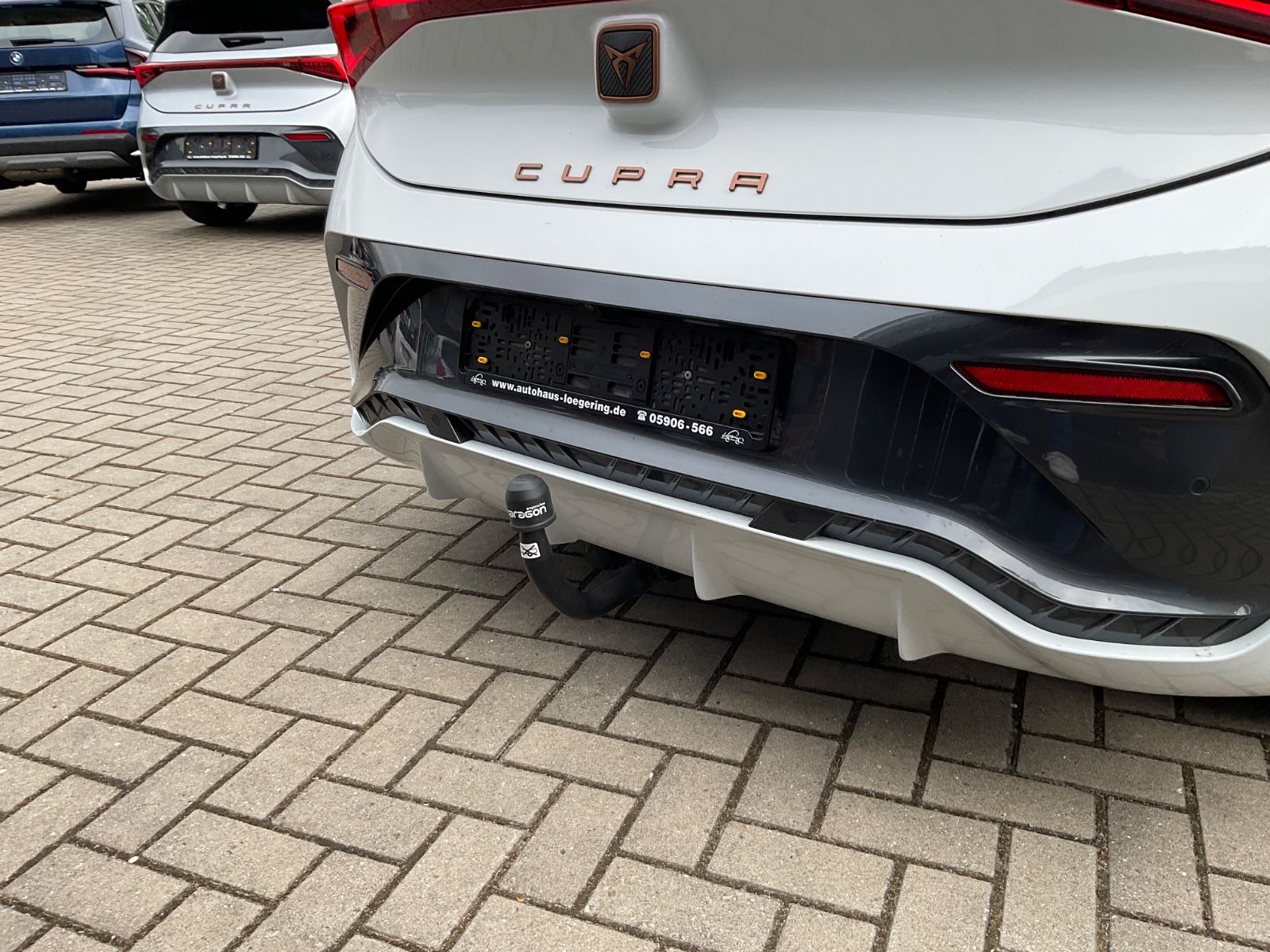Fahrzeugabbildung CUPRA Born 58 kWh 150 kW,Kamera,Navi,Sitzheizung,AHK