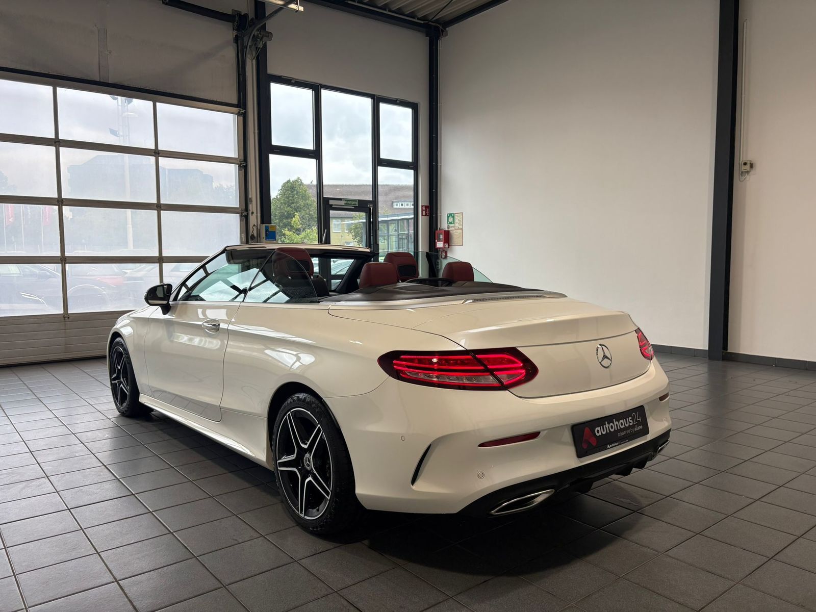 Mercedes-Benz C 200 AMG Line  LED|Navi|AMG Line foto 18