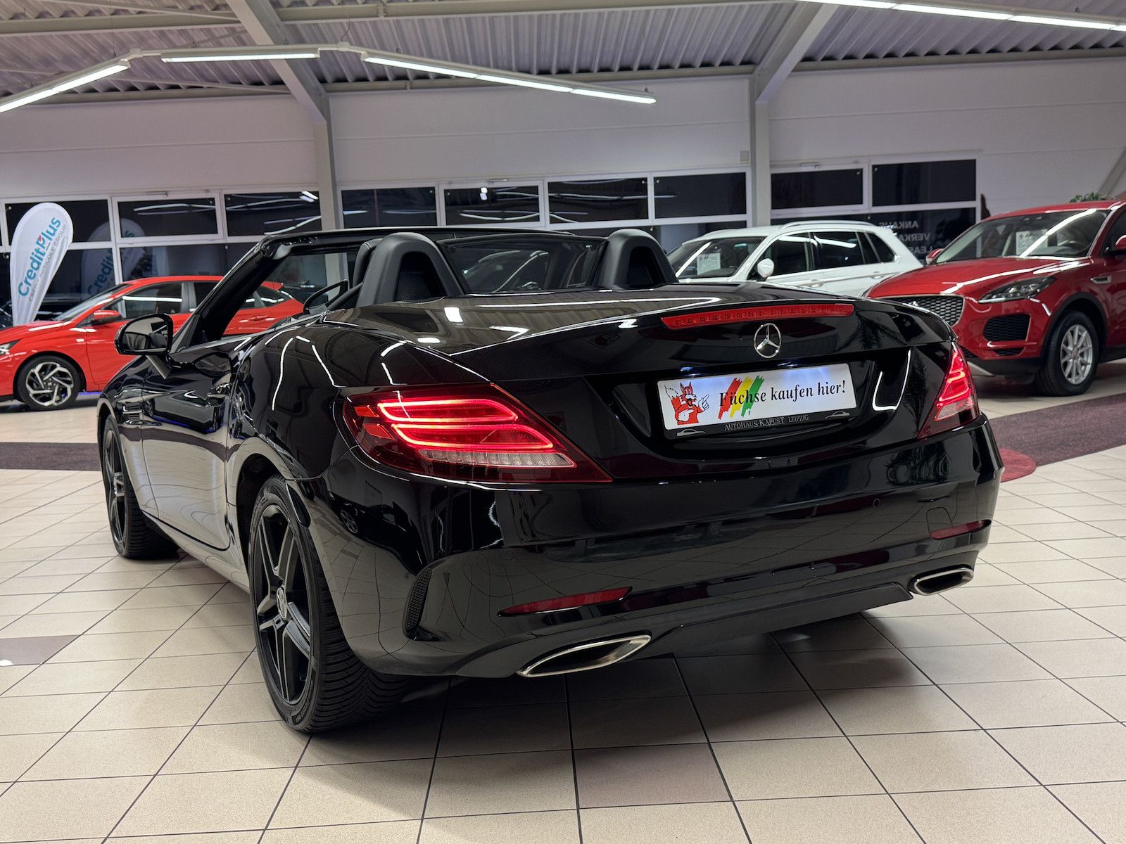 Fahrzeugabbildung Mercedes-Benz SLC 180 AMG /Night/LED/Navi/Ambiente/Airscarf