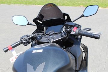 Honda CBR500R e-Clutch