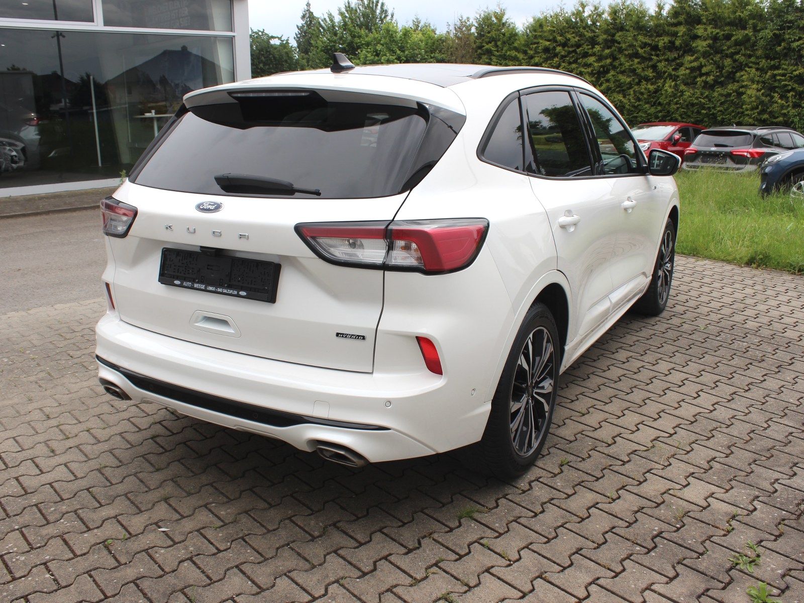Fahrzeugabbildung Ford Kuga Plug-In Hybrid ST-Line X 2,5 Duratec