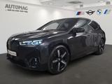 BMW iX xDrive40 Panorama*DrivAssProf*ParkAssProf*Har - BMW iX Gebrauchtwagen in München