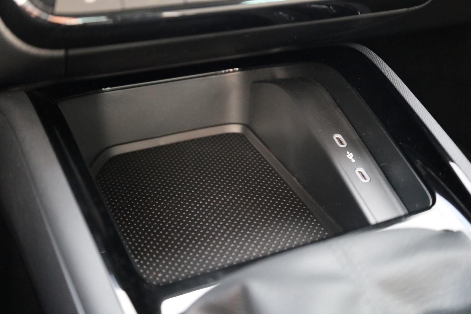 Skoda Kamiq 1.0 TSI DSG LED Kamera AHK Sitzheizung