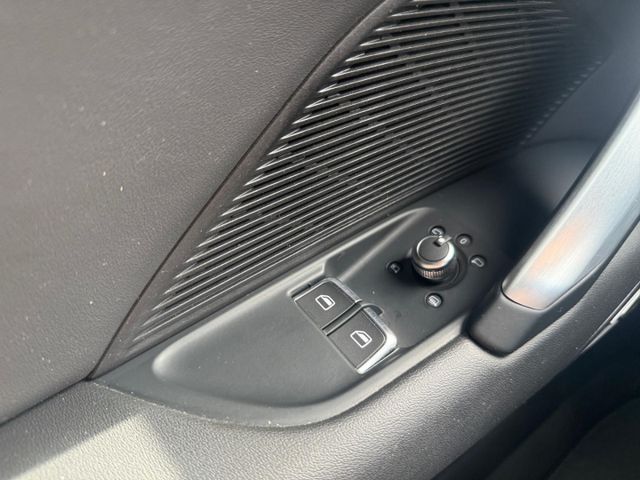 TT 45 2.0 TFSI Roadster quattro S line Navi t