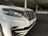 Toyota Land Cruiser Prado - Toyota: Prado