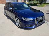 Audi S6 4.0 TFSI quattro S tronic Avant - Audi S6: Kombi
