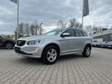 Volvo XC60 D4 Kinetic *Navi el.Heck Sitzh. Alu PDC* - Volvo XC60: Kinetic