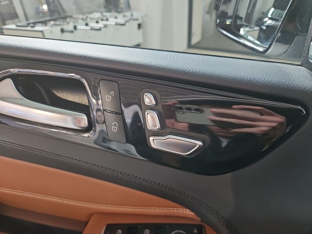 Fahrzeugabbildung Mercedes-Benz AMG GLE 43 4M AHK Airmatic Massage Sitzkl. SDHZ
