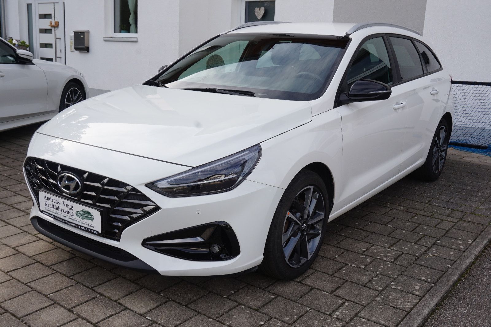 Hyundai i30 cw Connect & Go Navi LED Sitz.+ Lenkradheiz.