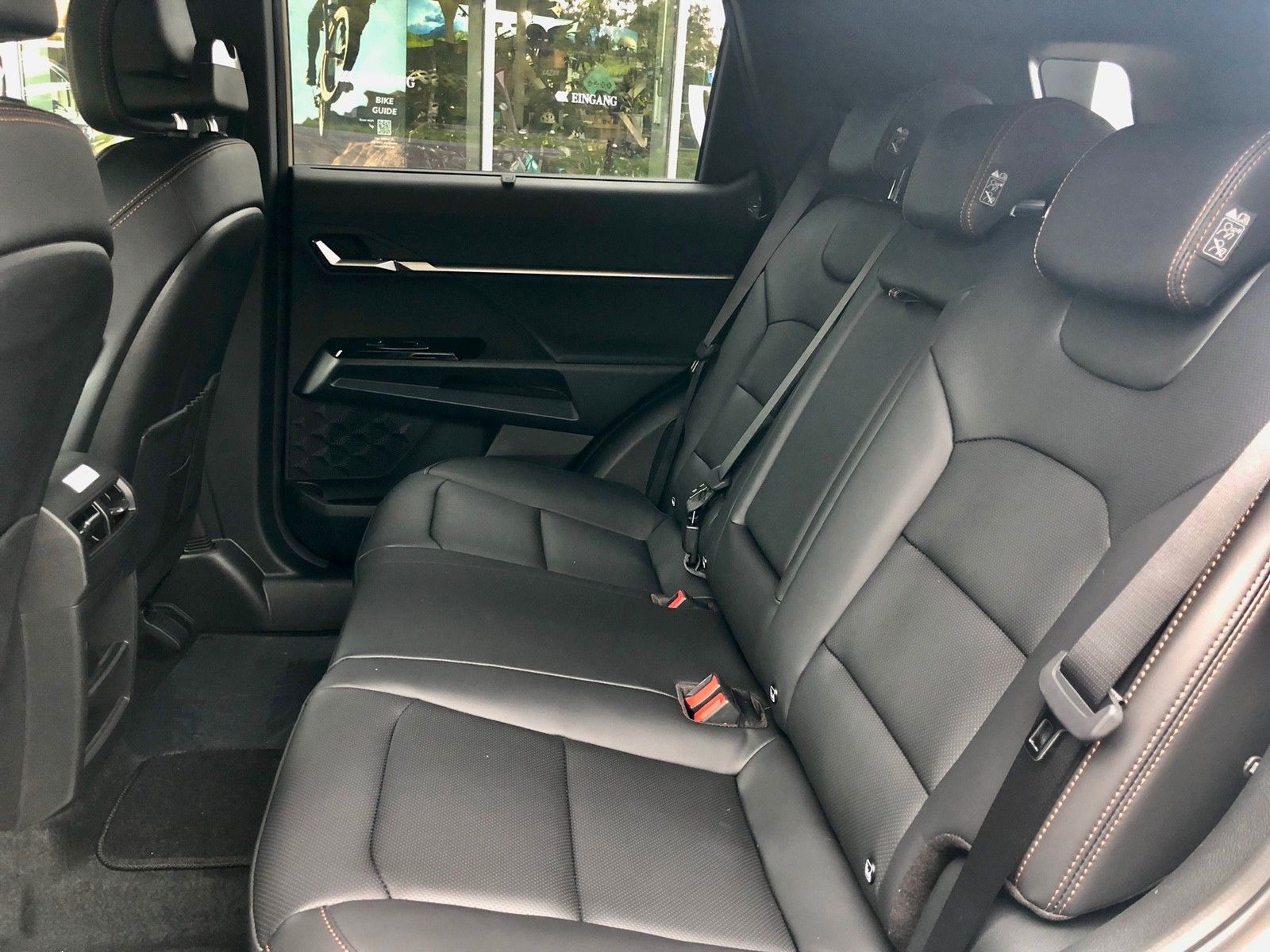 Fahrzeugabbildung Ssangyong Torres EVX PLATINUM WÄRMEPUMPE+NAVI+