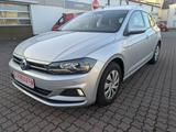 Volkswagen Polo VI Comfortline 95PS Navi Rückfahrkamera SHZ - Volkswagen Polo: 9n